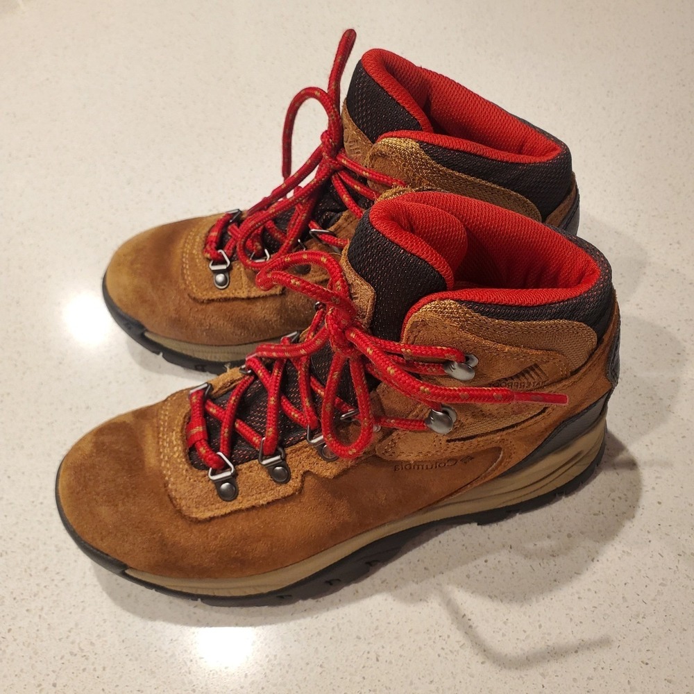 Columbia Newton Ridge Plus Hiking Boots Womens 8 Brown Waterproof BL4552-286